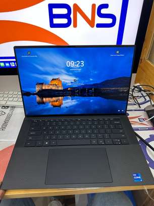 DELL XPS 9510 i7 11th Generation 15.6 pouce image 2