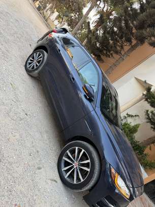 JAGUAR f-Pace image 6