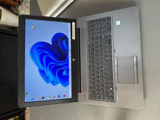 HP zbook i7/ 4gb dédiée/ 16gb ordinateur gamer image 6