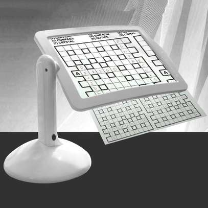 Loupe de table multifonctionnelle avec lumière LED image 2