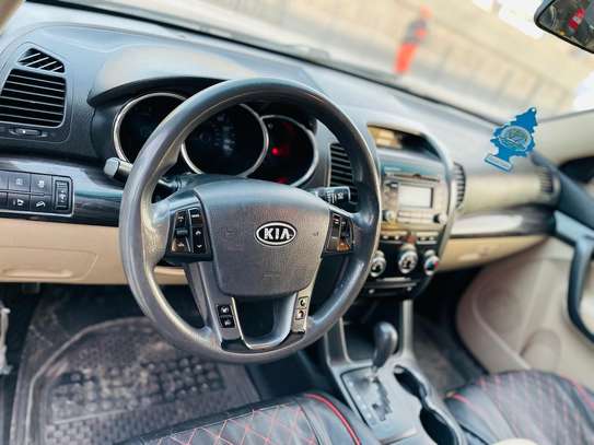 Kia Sorento 2013 image 3