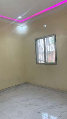 Appartement à louer à la Cité Tacko image 6