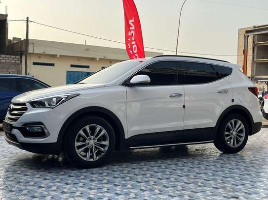 Hyundai Santafe image 5