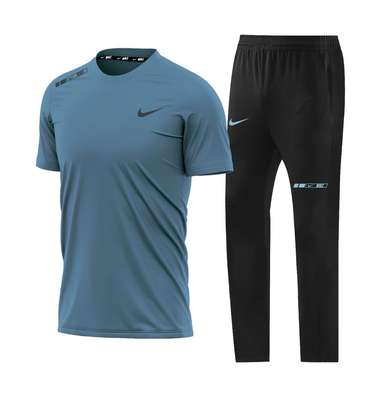 Ensemble sportif image 2