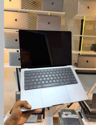 MacBook Pro M1 14 pouces image 2