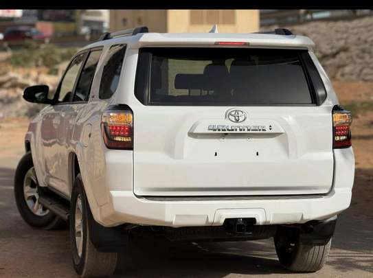 Toyota fortuner image 4
