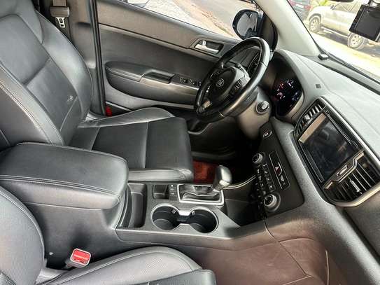Kia image 15