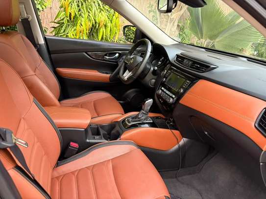NISSAN ROGUE ANNÉE 2018 FULL OPTION image 7