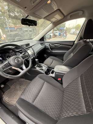 Nissan rogue 2017 image 8