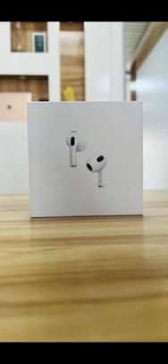 AirPods 3 image 1