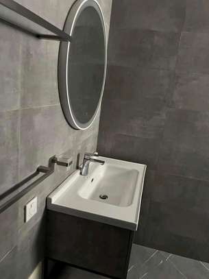 Superbe penthouse au POINT E image 6
