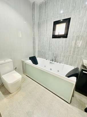 APPARTEMENT F4 À LOUER – ALMADIES RECASEMENT image 9