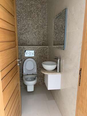 À LOUER - Appartement F4 moderne – Mermoz image 6
