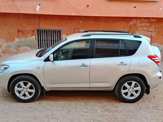 Toyota rav 4 image 8