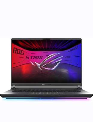 ASUS ROG Strix G16 (2025) ultra 9 32gb 1tb 5070ti image 1