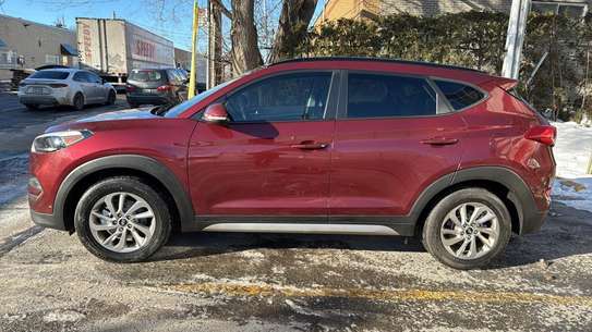 Hyundai Tucson image 2