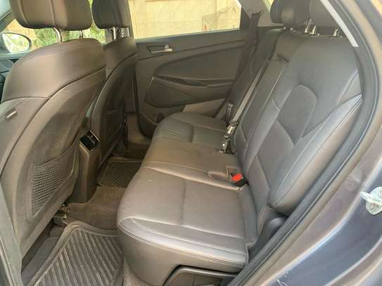 Hyundai Tucson image 7