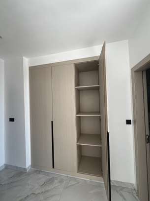 Appartement F4 à louer aux almadies image 11