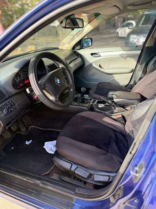 BMW Serie 320D image 5