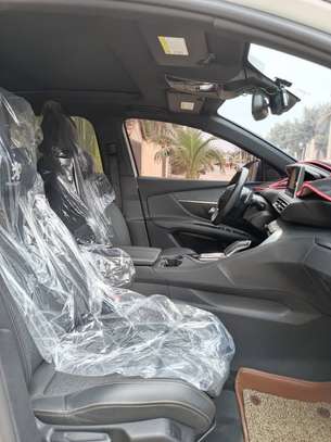 Peugeot 3008 2019 image 8