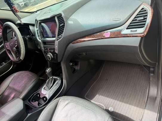 Hyundai santafe 2016 image 7