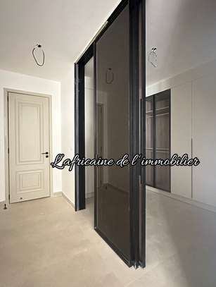 À louer – Appartement F4 de standing aux Almadies image 1