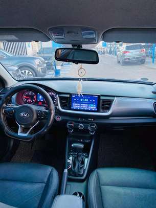 Kia stonic 2017 image 6