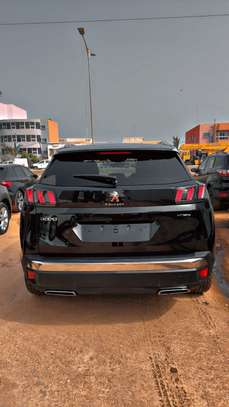 Peugeot 3008 image 2