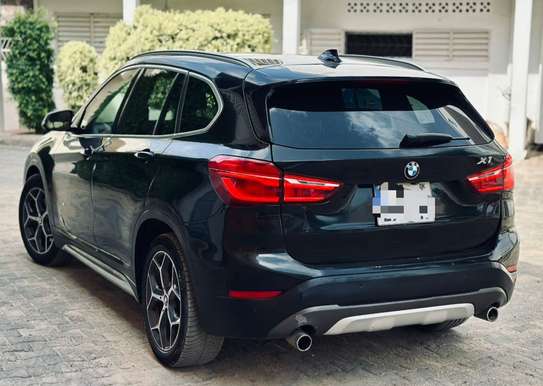 BMW X1 image 4