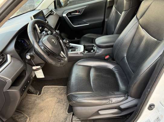 Rav4 image 15