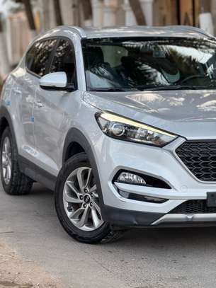 Hyundai Tucson 2017 image 2