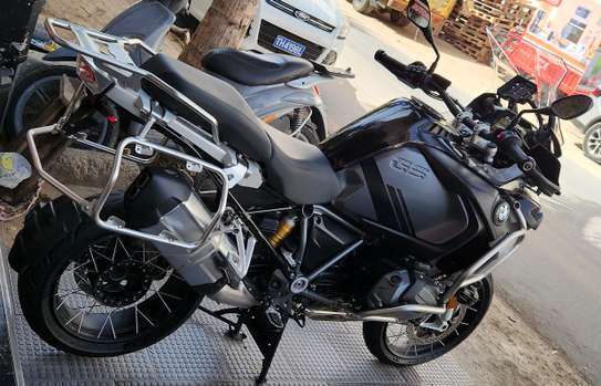 BMW GS ADVENTURE Treple Black 1250 image 5