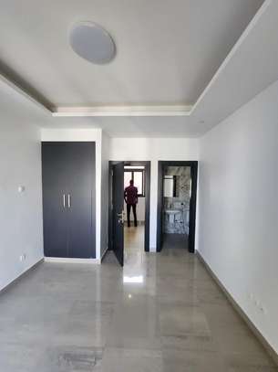 Bel appartement F4 à louer aux Mamelles image 8
