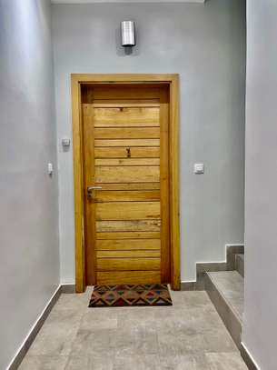 Charmant Appartement F4 Meublé à louer aux mamelles image 10