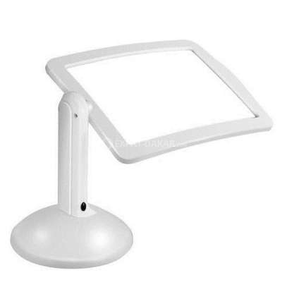 Loupe de table multifonctionnelle avec lumière LED image 4