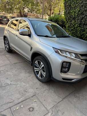 Mitsubishi Outlander Sport 2021 AWD Argent 2.0L image 2