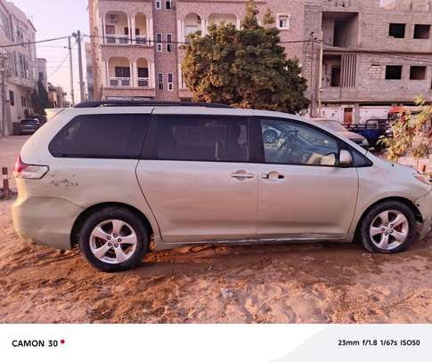 Toyota année 2013 image 11
