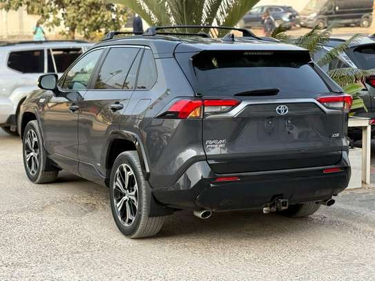 Toyota RAV4 2021 image 5