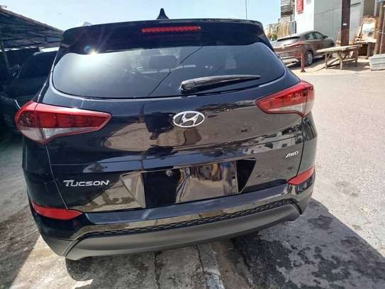 Hyundai Tucson 2017 image 12