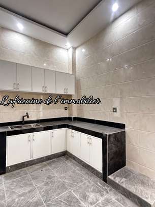 Appartement F5 à louer – Sacré-Cœur image 3