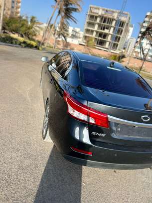 Renault Latitude 2016 image 3