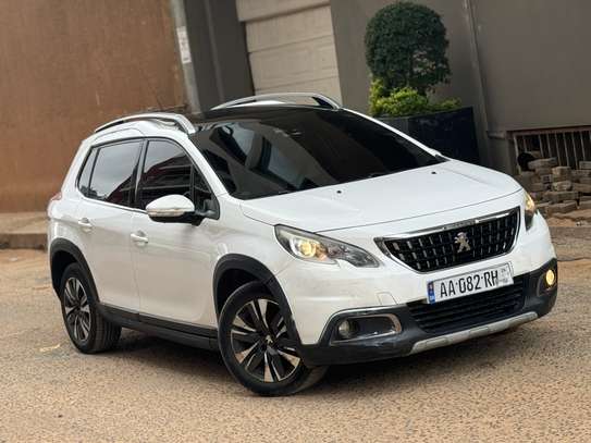Peugeot 2008 image 3