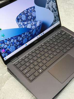 Dell latitude 7410 image 2