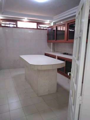 Un appartement à louer aux sur la vdn image 6