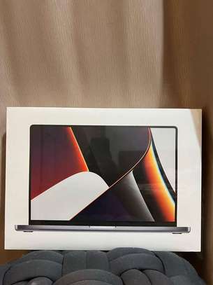 MacBook Pro 16"(2021)scellé image 2