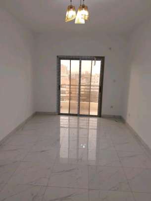 Appartement F3 haut standing à louer à MÉDINA BLAISE DIAGNE image 2