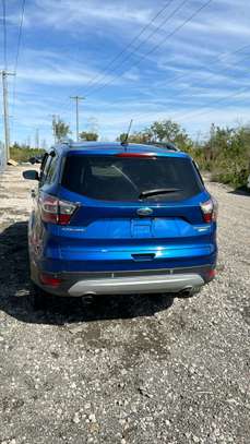 Ford Escape image 7