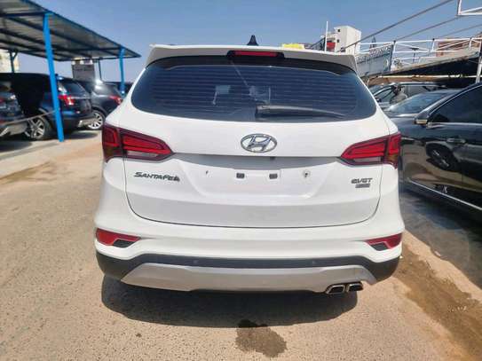 Hyundai Santa fe 2016 image 3