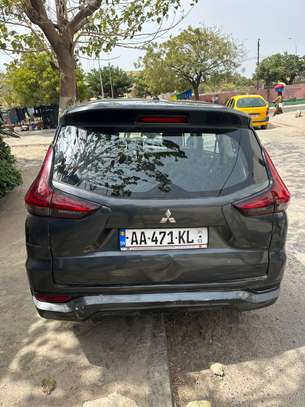 Mitsubishi xpander 2023 image 5