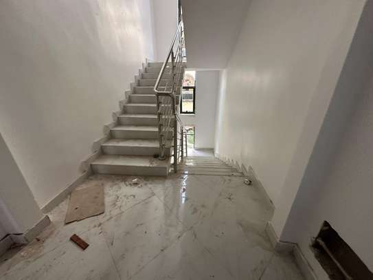 APPARTEMENT À LOUER F3 NEUF HANN Mariste image 11